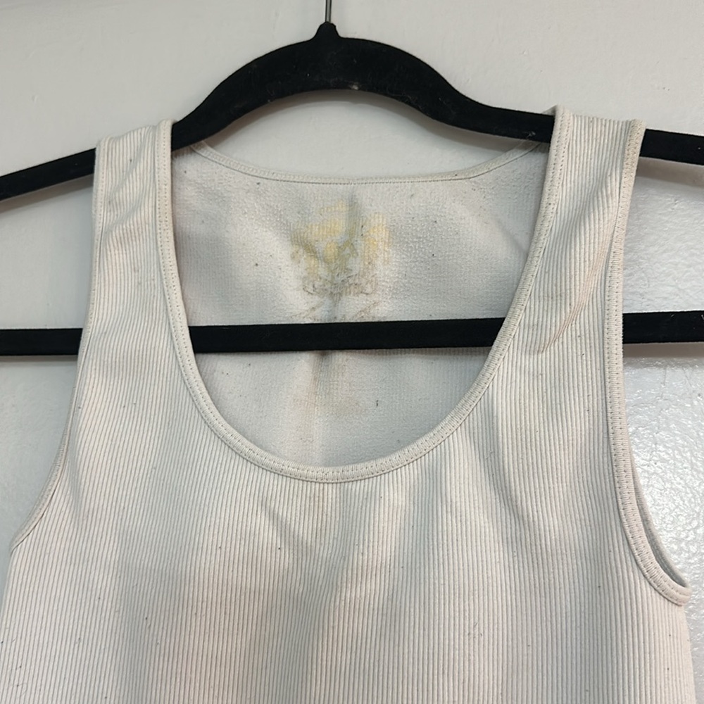 MOVING SALE Sugarlips Original Ribbed White Seamless Tank Top - Picture 6 of 7